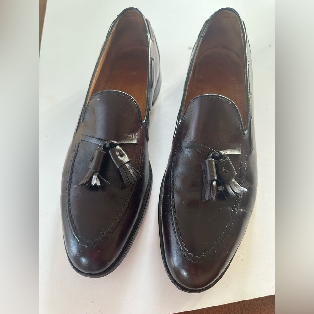 Men’s cordovan Cole Haan dress shoes - size 10.5